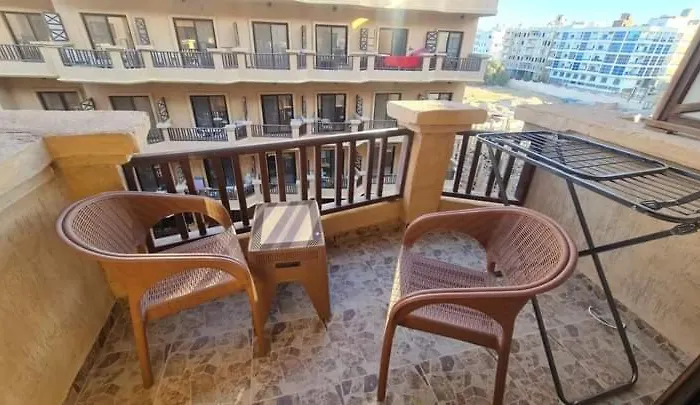 Turtles View Sea View Pool Private Pools Anf Sunny Balcony * Hurghada
